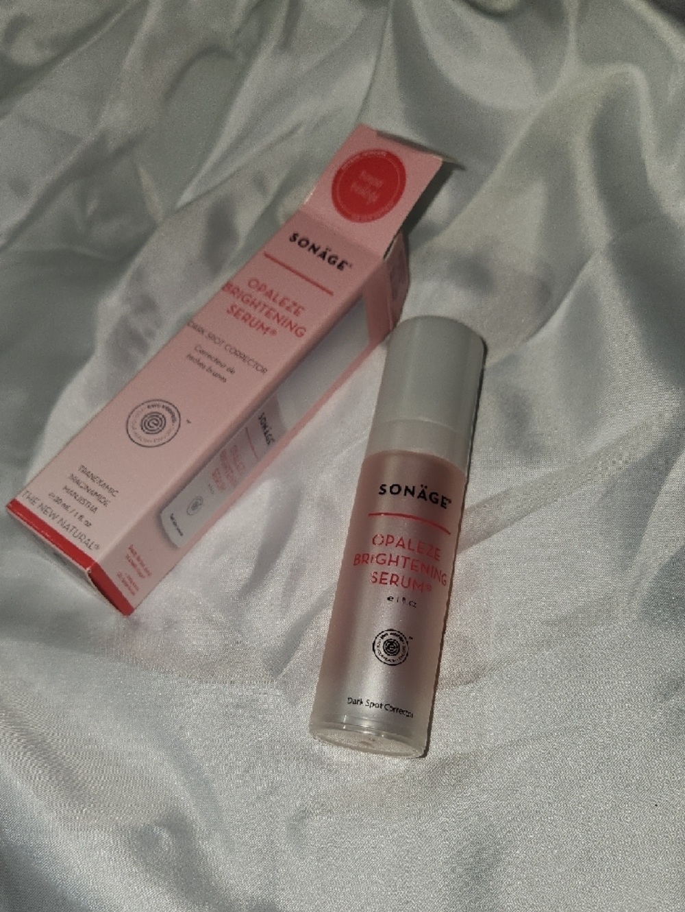 Sonäge Opaleze Brightening Serum - Pink Dark Spot Corrector - Picture 4 of 4